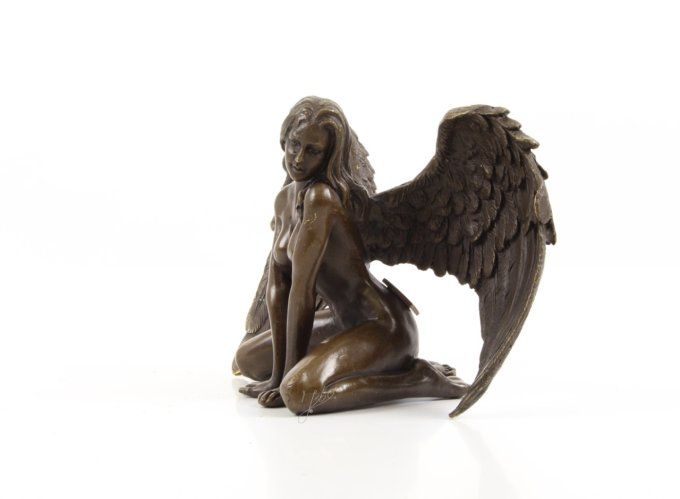BD30. Ange en bronze