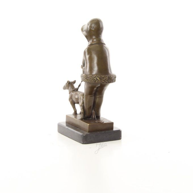 BD10.Bronze sur marbre fille et son chien
