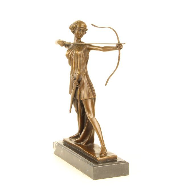 BD01.Bronze sur marbre de Diane