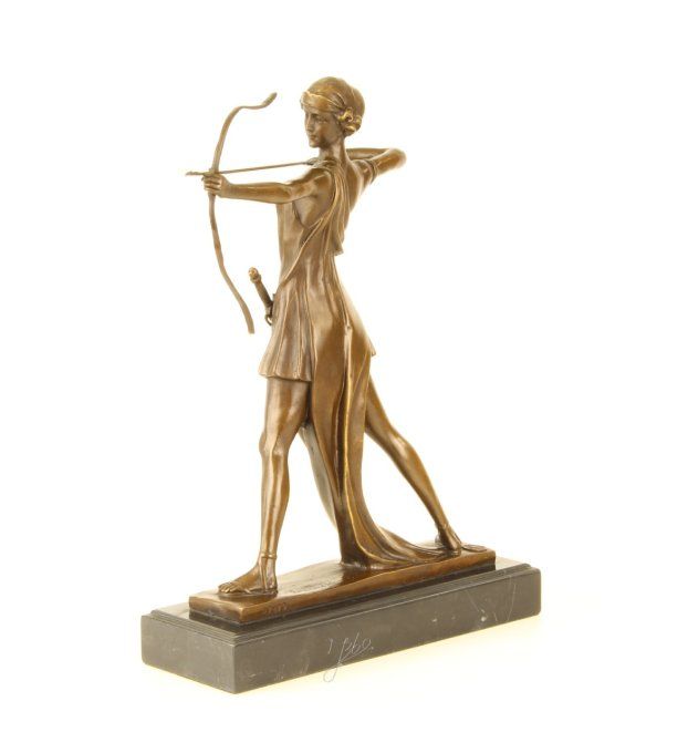 BD01.Bronze sur marbre de Diane