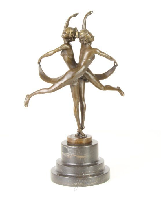BD35. Bronze sur marbre de deux danseuses