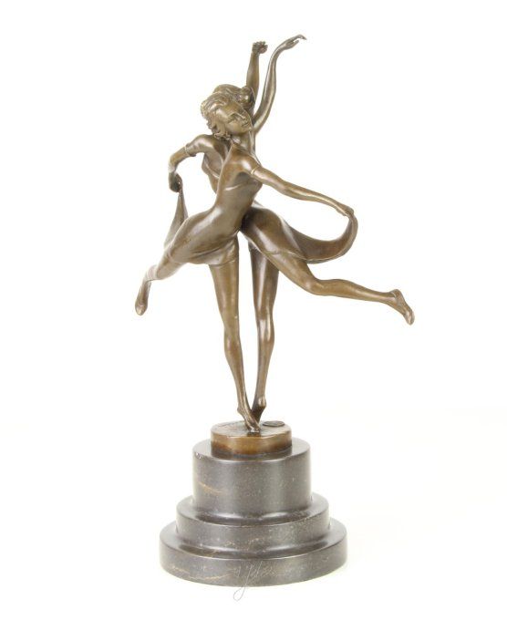 BD35. Bronze sur marbre de deux danseuses