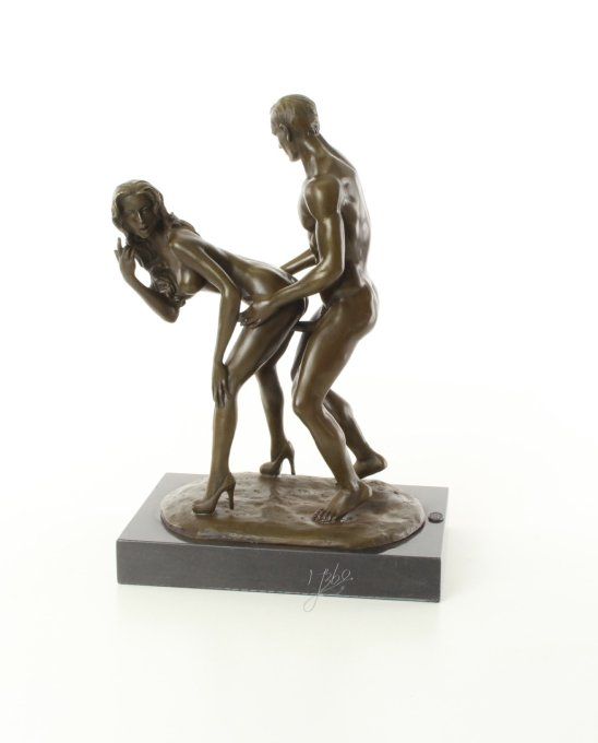 BE11.Bronze sur marbre "la sodomie"