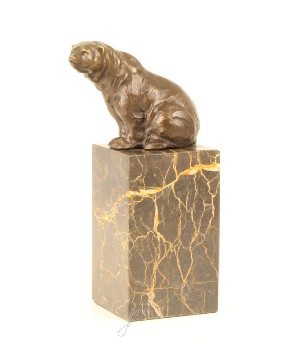 BA08. Bronze sur marbre d'un ours polair