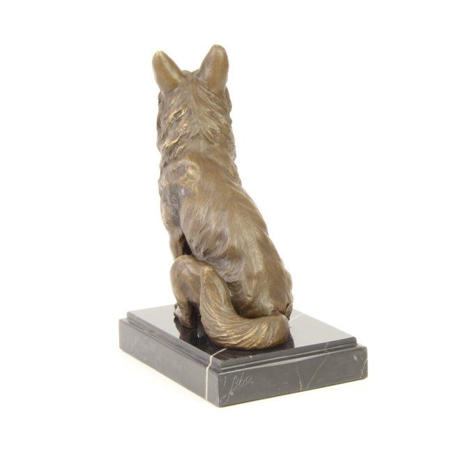 BA12. Bronze sur marbre d'un renard