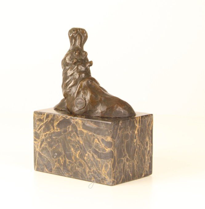 BA13.Bronze sur marbre d'un Hippopotame